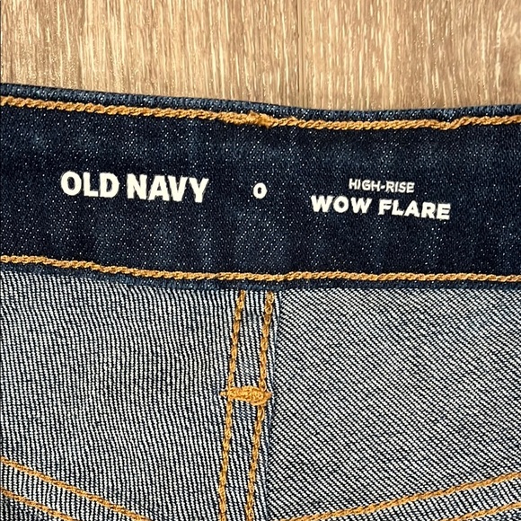 Old Navy Wow High Rise Flare Jeans - Dark Wash - Size 0 - Picture 2 of 3